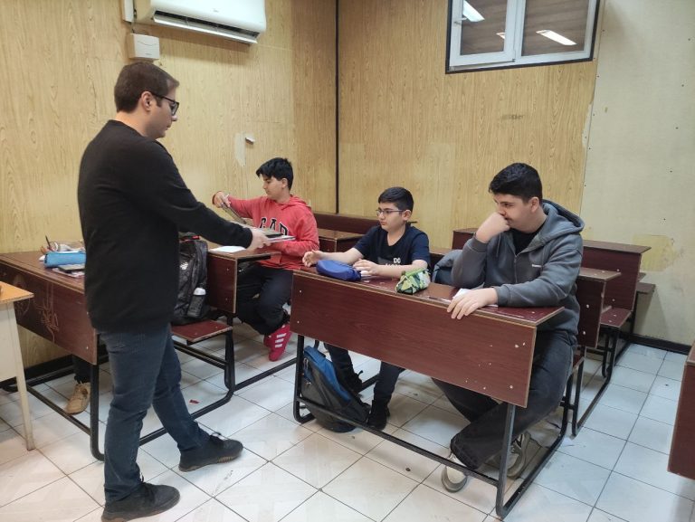 توزیع کتاب زبان ترمیک