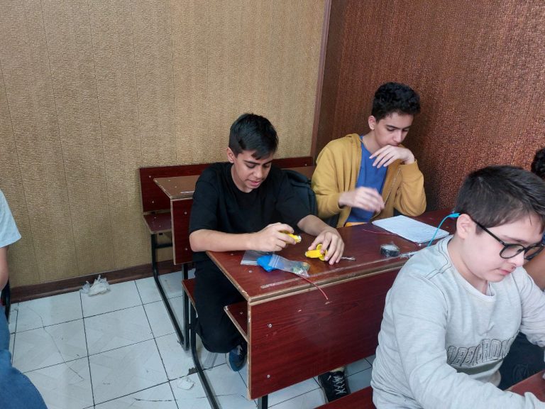 کلاس پژوهش متوسطه یک